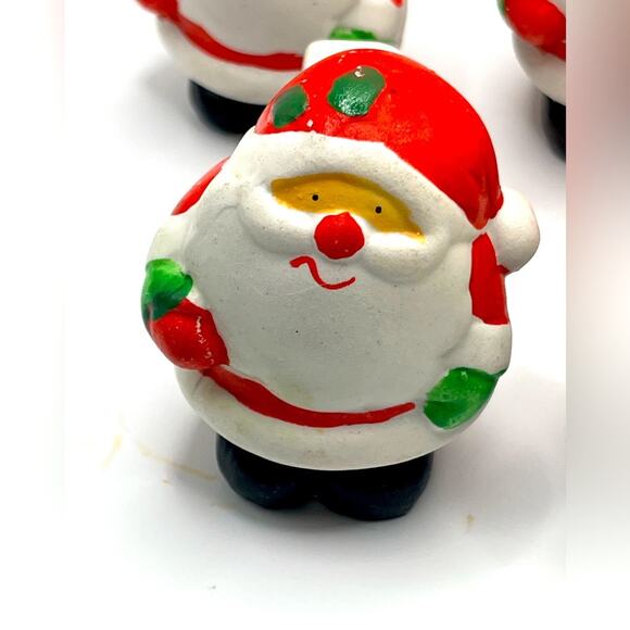 Vintage Santa porcelain napkin rings, set of 7 - Picture 3 of 6
